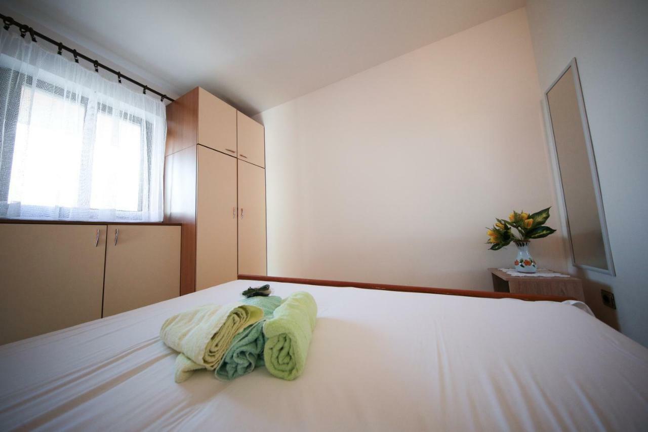 Apartmants Amor Donji Okrug  Екстериор снимка